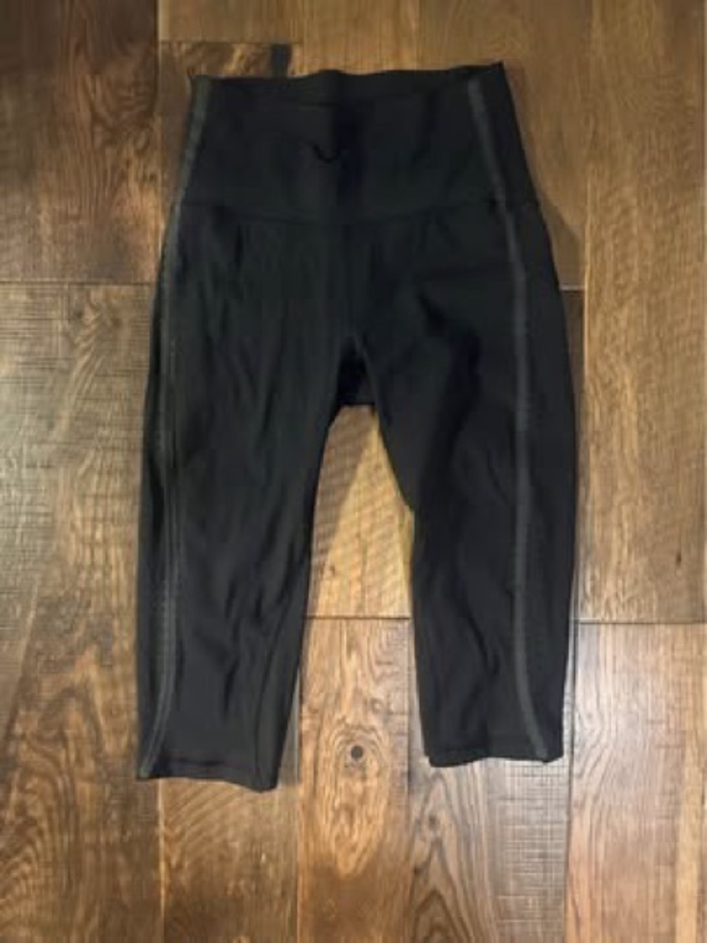 lululemon athletica Black Capri Leggings